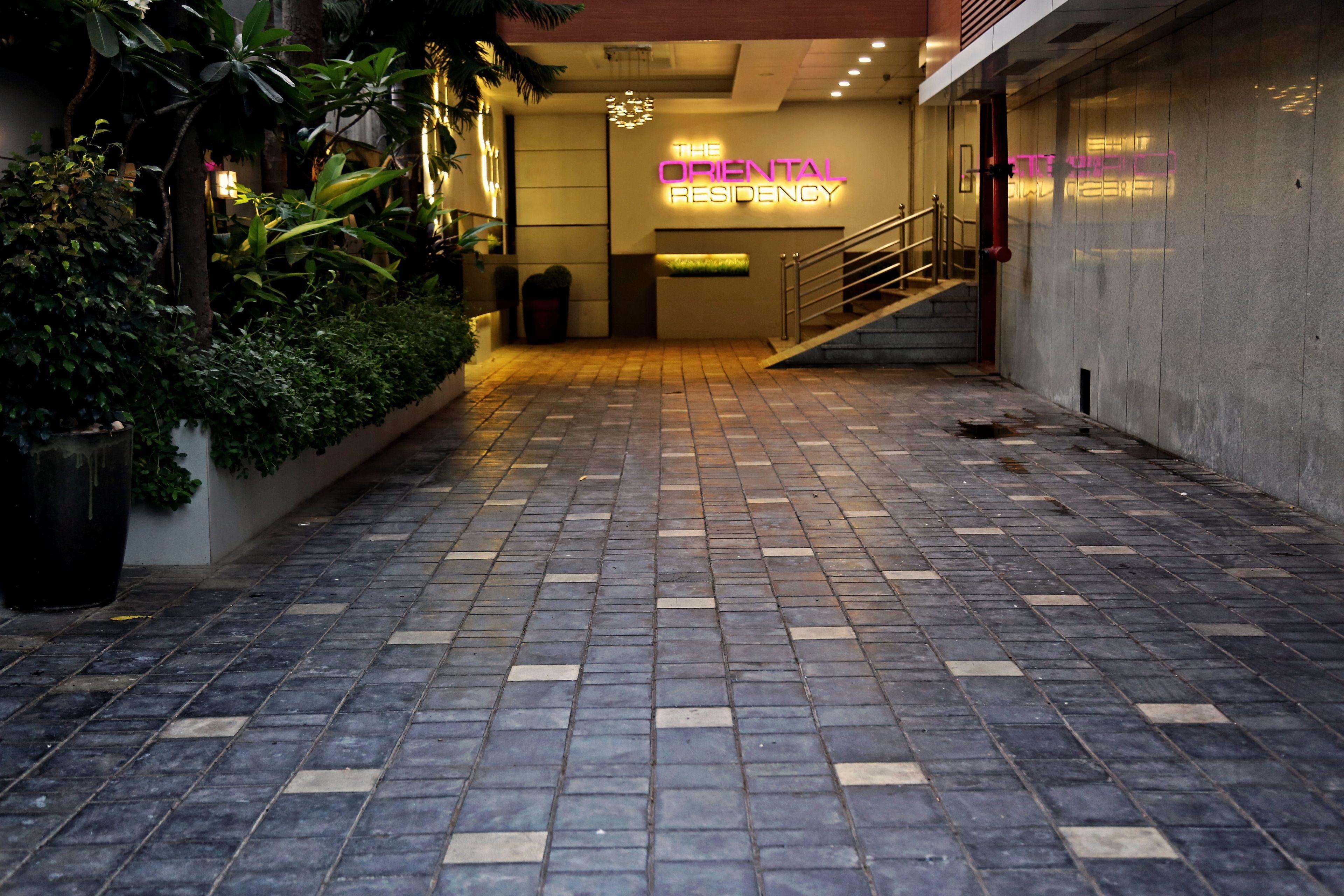 The Oriental Residency — Photos 2